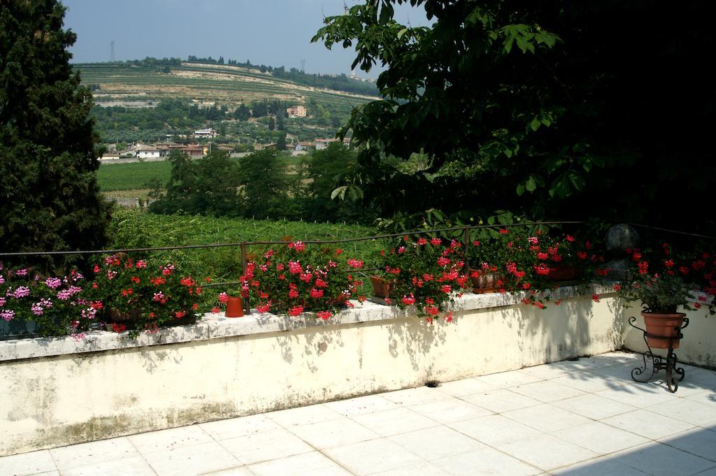B&B Villa Monteleone Sant'Ambrogio di Valpolicella Luaran gambar