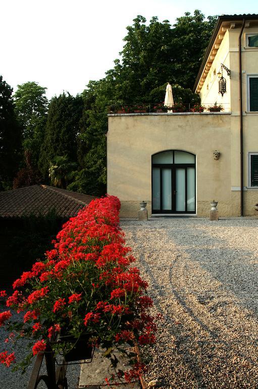 B&B Villa Monteleone Sant'Ambrogio di Valpolicella Luaran gambar